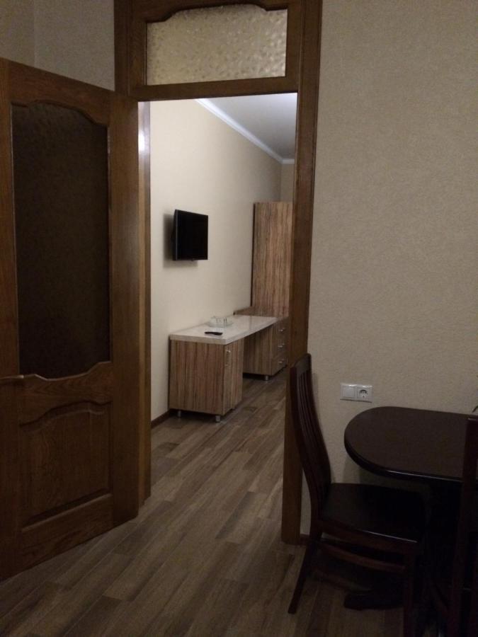 Hotel San Arda Gagry Eksteriør bilde