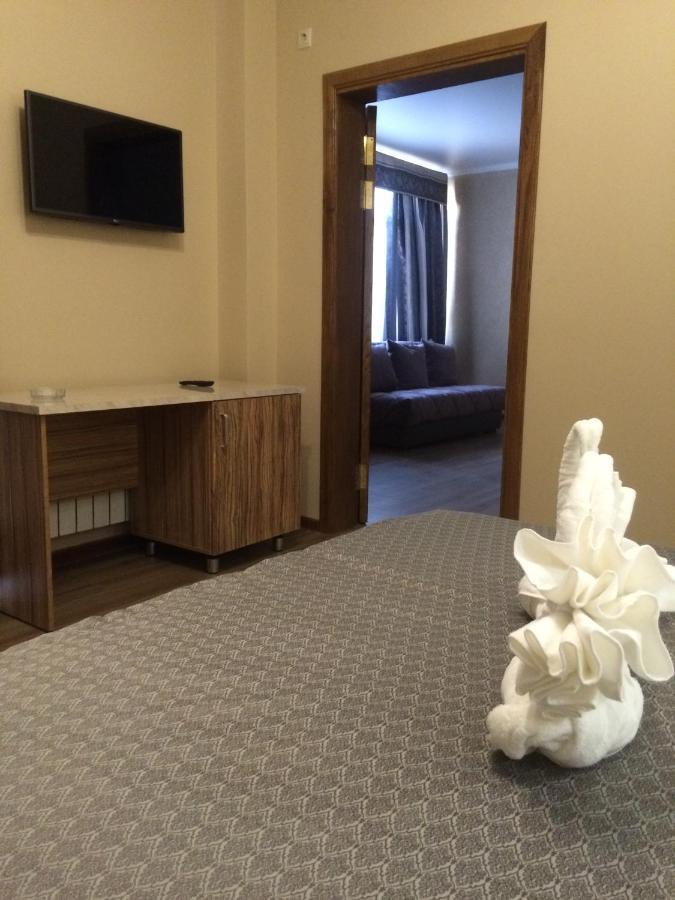 Hotel San Arda Gagry Eksteriør bilde