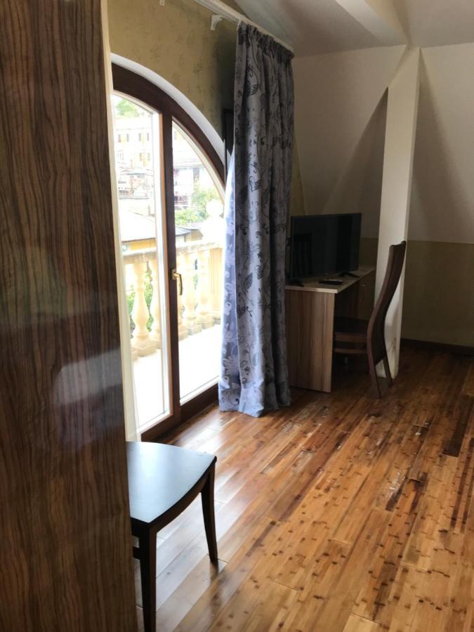 Hotel San Arda Gagry Eksteriør bilde