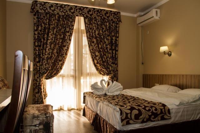 Hotel San Arda Gagry Eksteriør bilde